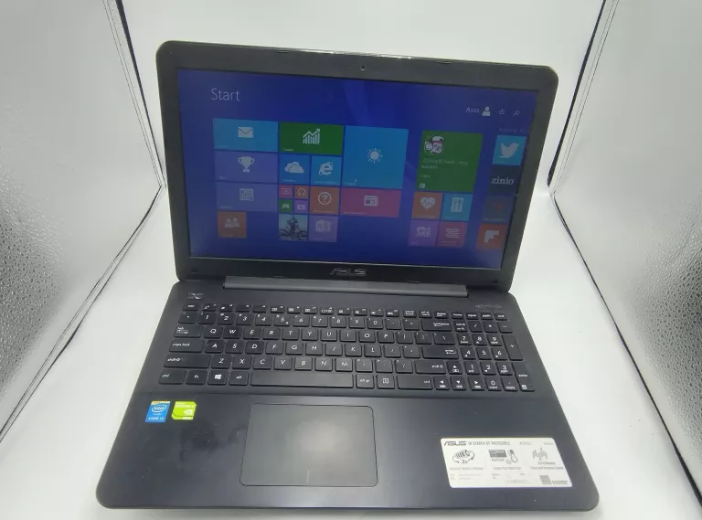 LAPTOP ASUS A555L
