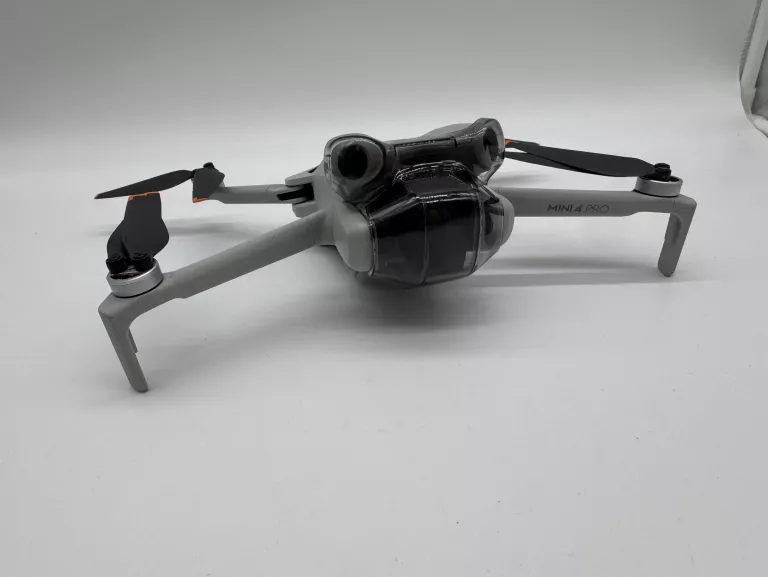 DRON DJI MINI 4 PRO FLY MORE COMBO 249G + KONTROLER RC 2 JAK NOWY!