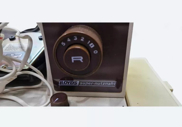 maszyna-do-szycia-lloyds-czytaj-opis-kod-producenta-lloyds-tur-2