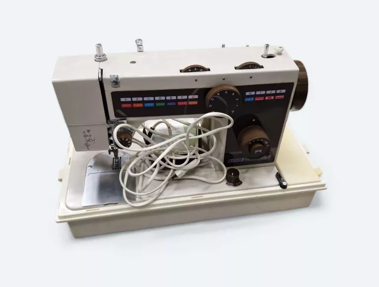 maszyna-do-szycia-lloyds-czytaj-opis-witosa-39-krakow