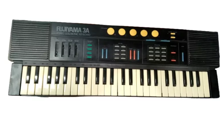 FUJIYAMA 3A MUZYCZNY KEYBOARD STEREO ZASILACZ