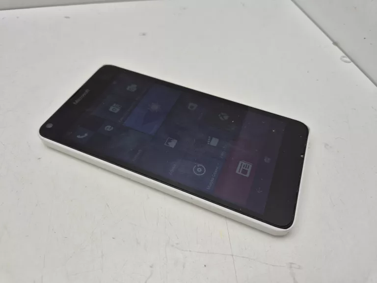 SMARTFON MICROSOFT LUMIA 535 1 GB / 8 GB 3G BIAŁY