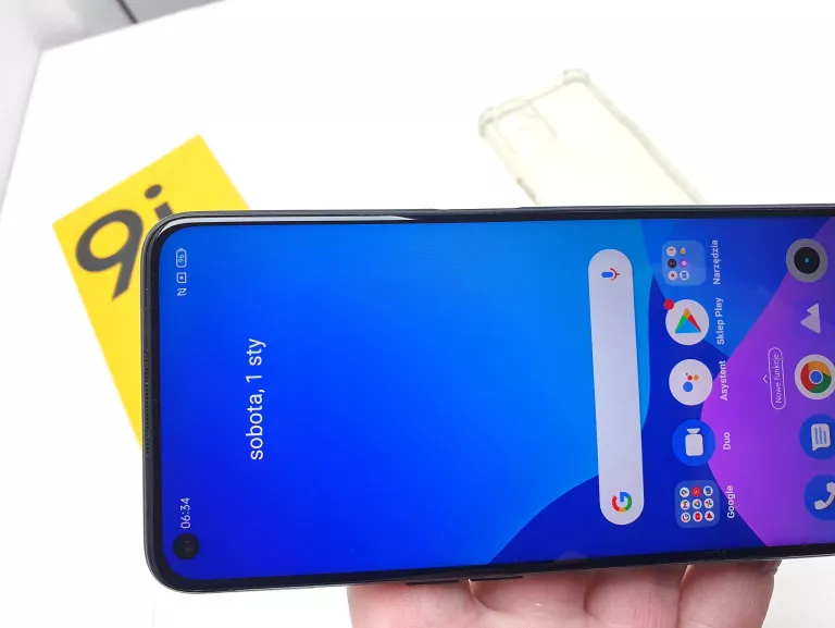 TELEFON RELAME 91 4/64 GB KOMPLET