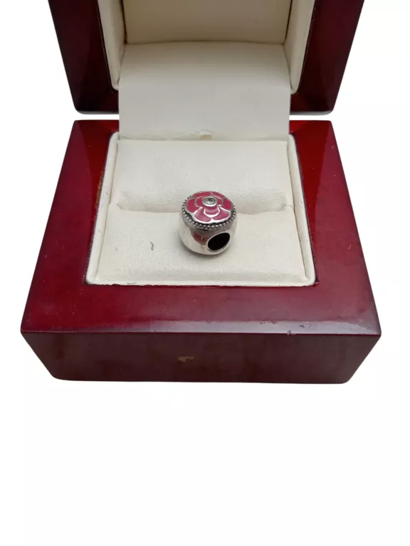 SREBRNY CHARMS DO BRANSOLETKI 1,98 G 925