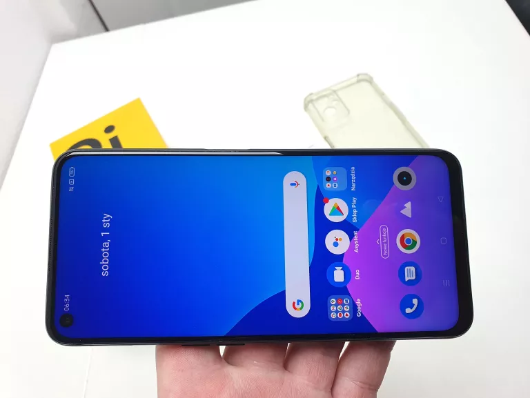 TELEFON RELAME 91 4/64 GB KOMPLET