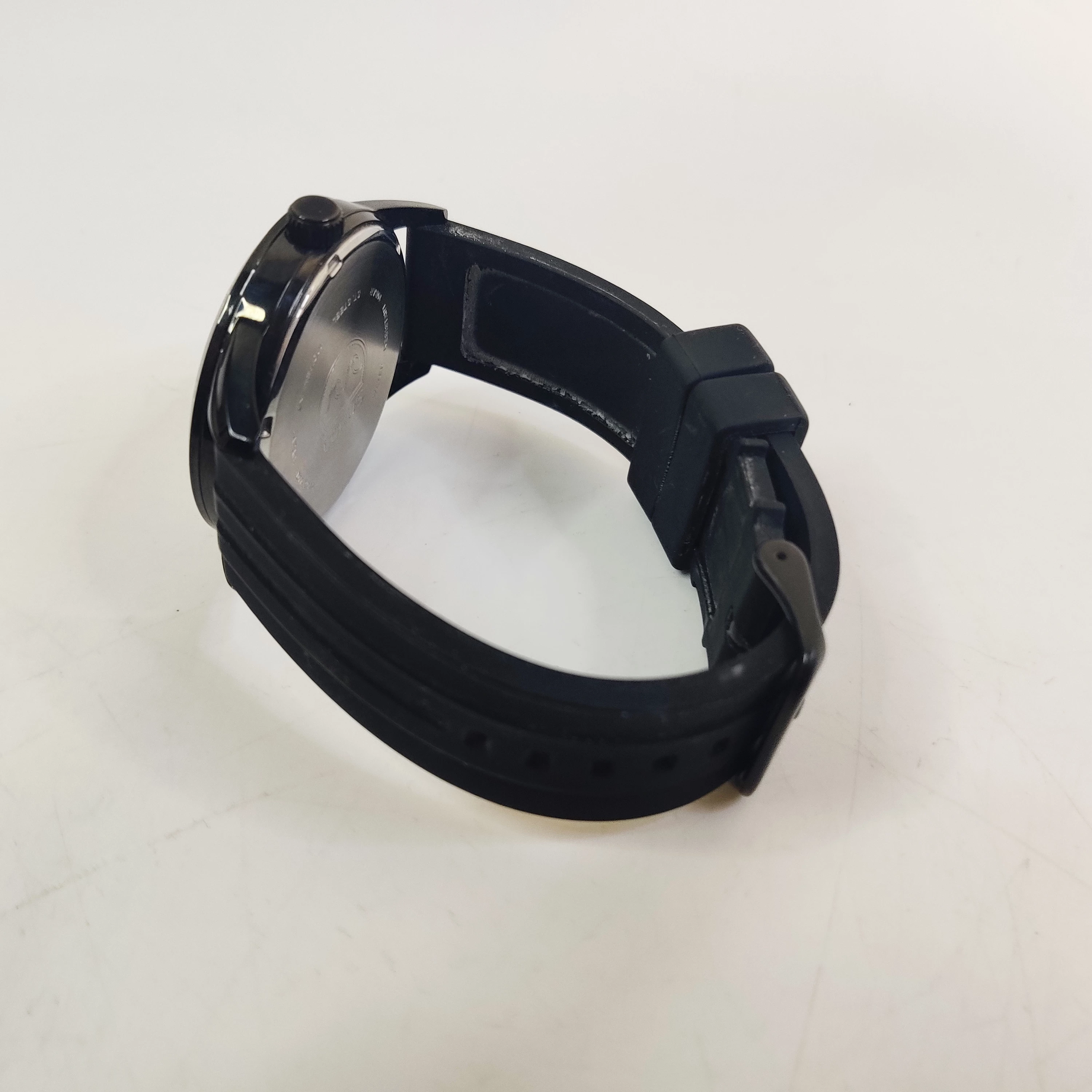 zegarek-lorus-vd77-x010-ksztalt-koperty-129223-2