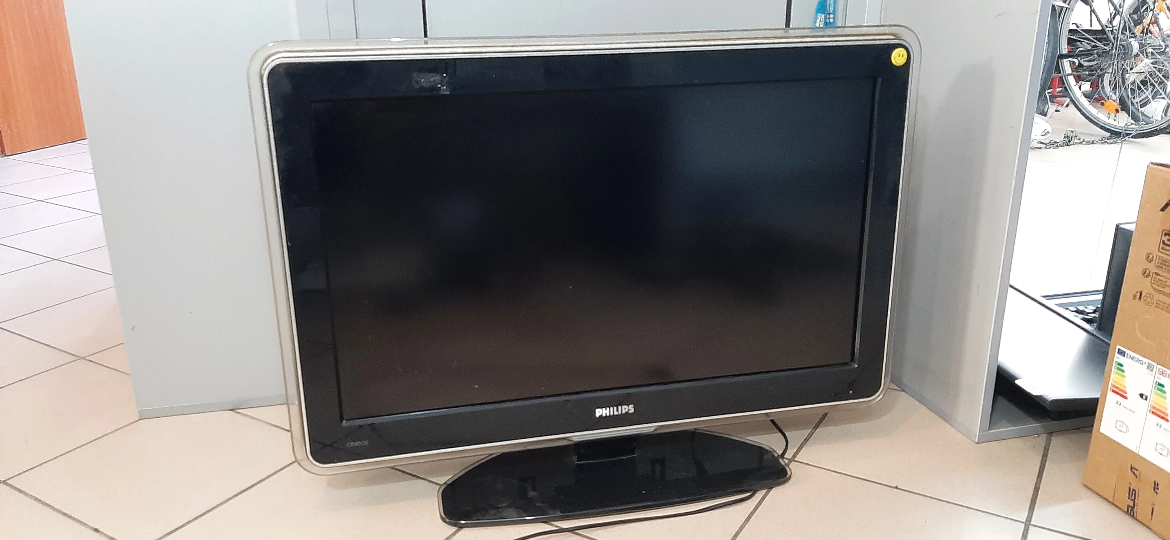 telewizor-philips-stary-armii-krajowej-1a-goldap