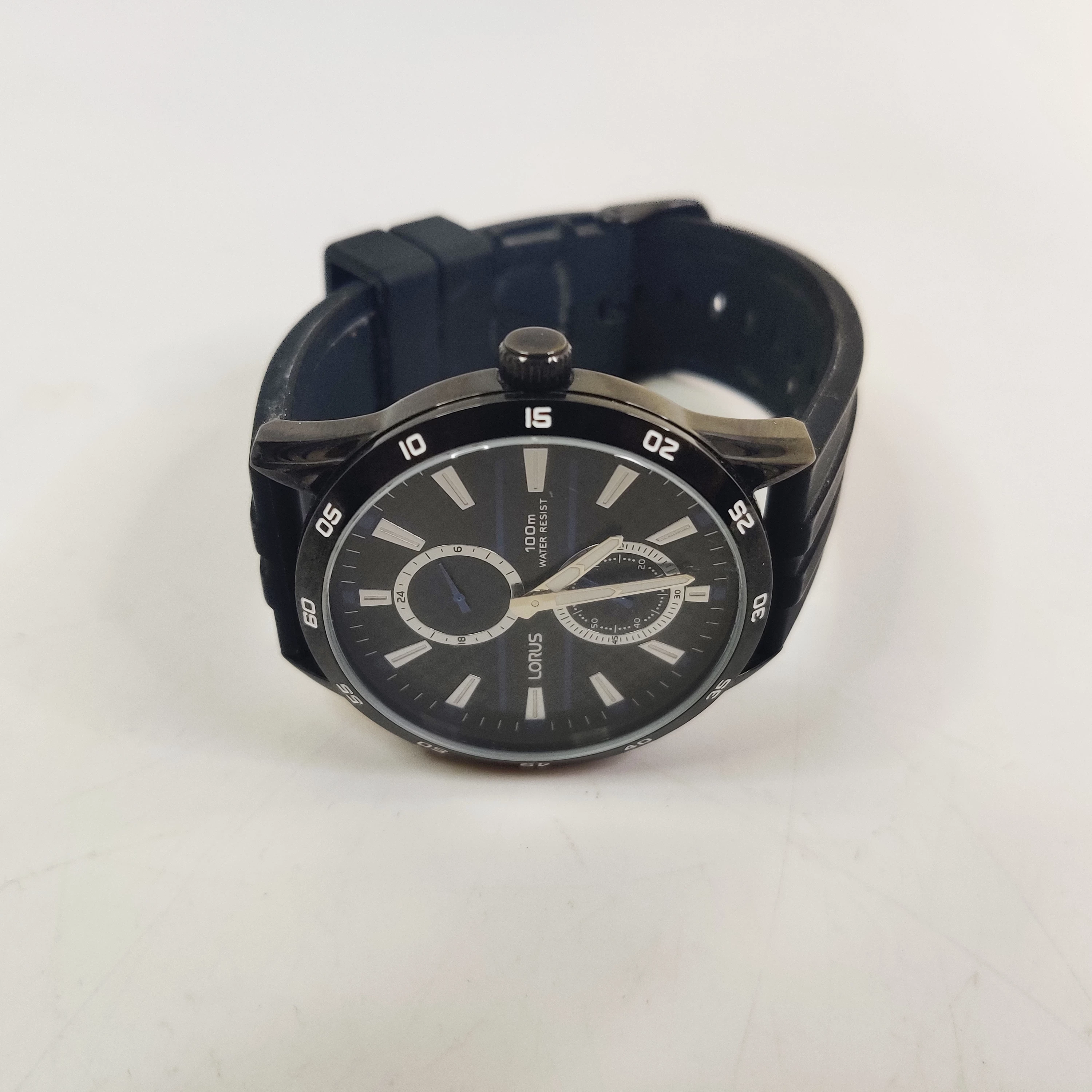 zegarek-lorus-vd77-x010-material-paska-129219-8