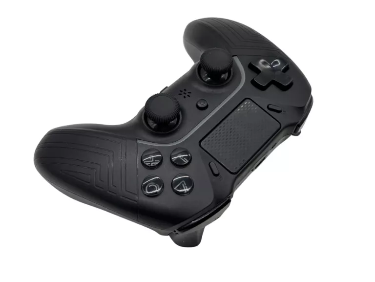 KONSOLA SONY PLAYSTATION 4 PS4 PRO CUH-7116B 1TB + 2X PAD + 3X GRA