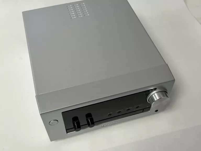 WIEŻA PANASONIC SC-PM704EG-S