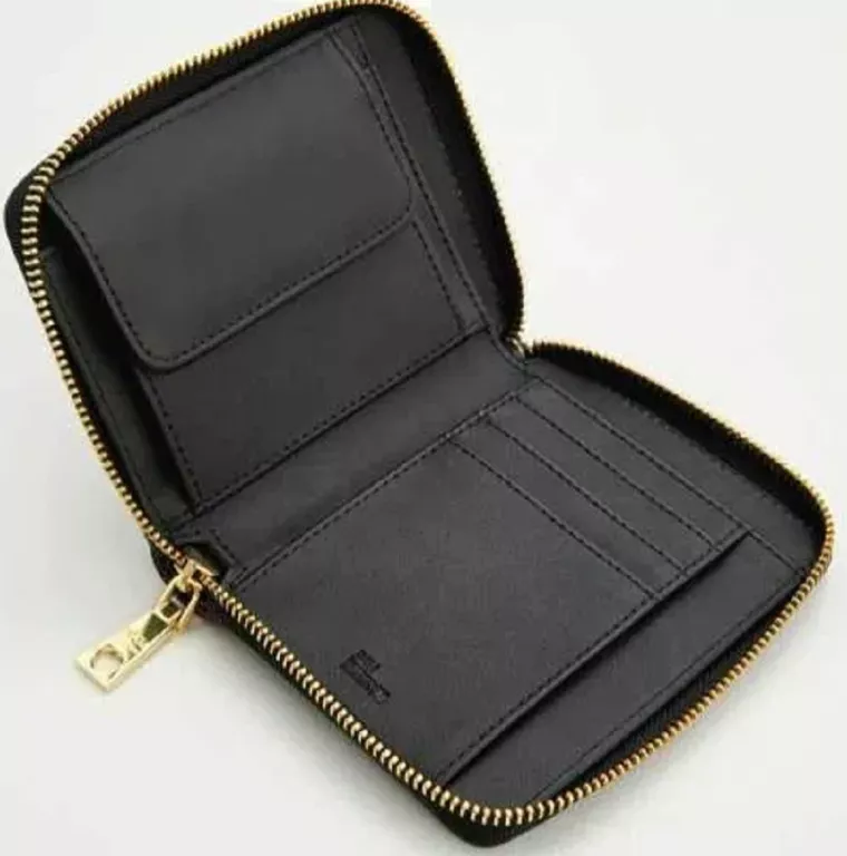 PORTFEL LOVE MOSCHINO CZARNY W SERCA 8054388785679