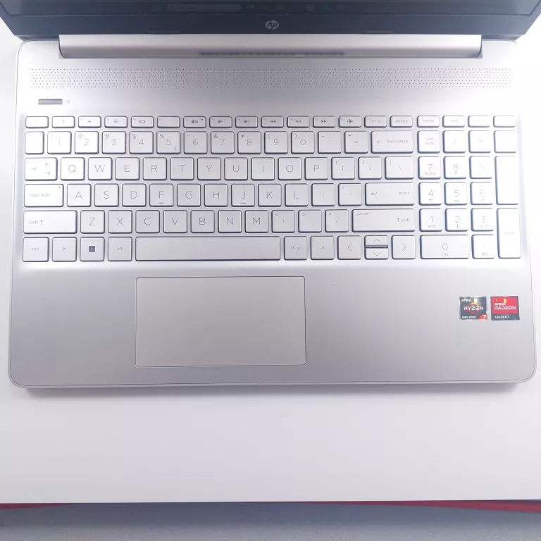 LAPTOP HP 15S-EQ3204NW RYZEN 5 16GB RAM