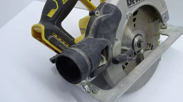 PIŁA TARCZOWA DEWALT DCS570 BRUSHLESS ZESTAW