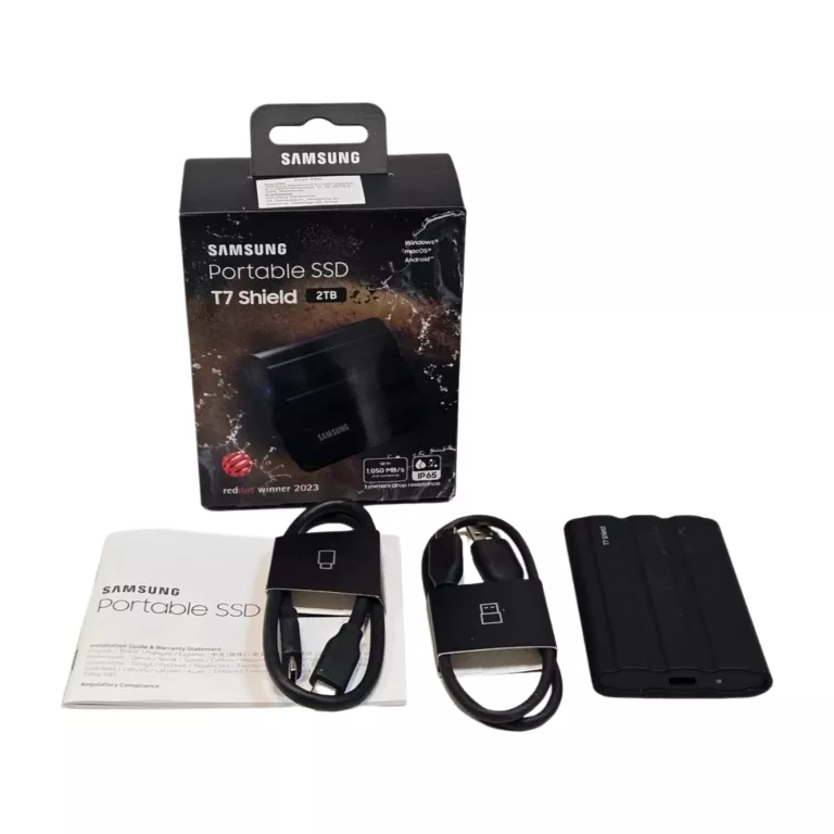 DYSK ZEWNĘTRZNY SSD SAMSUNG T7 SHIELD 2TB WODOODPORNY