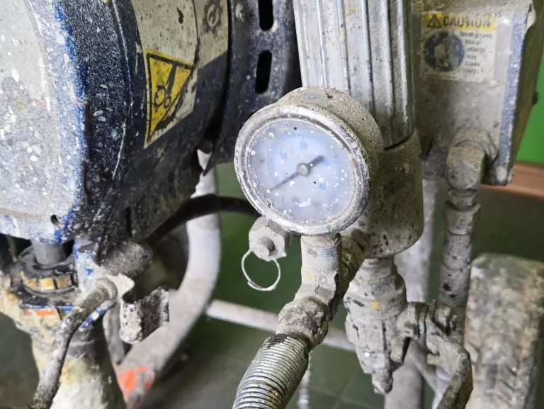 agregat-malarski-graco-ultra-1000-15km-stan-11323-2