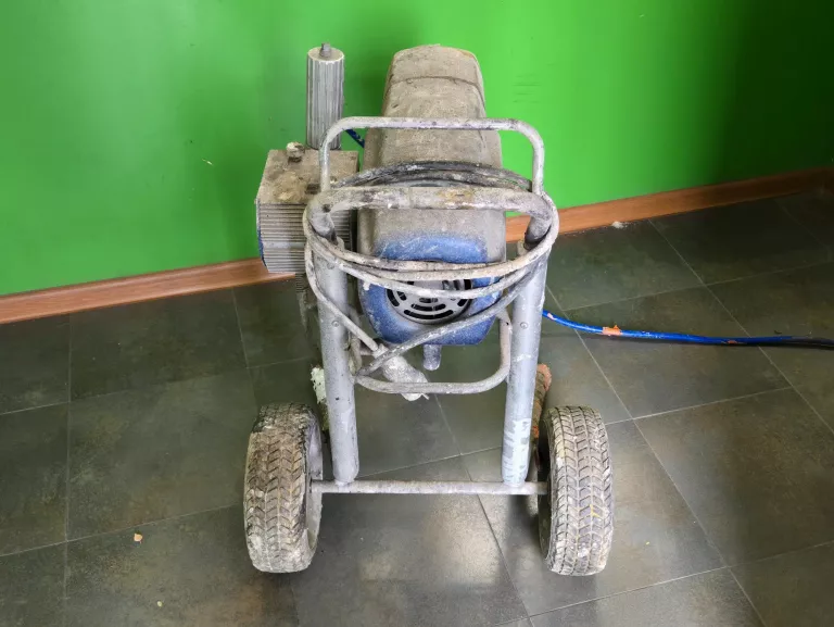 agregat-malarski-graco-ultra-1000-15km-kod-producenta-395-pc-classic