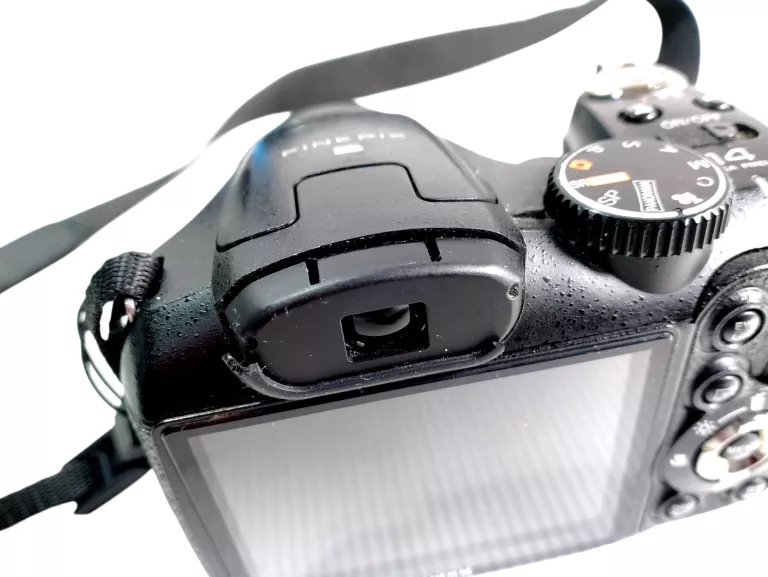 APARAT FUJIFILM FINEPIX S 2950