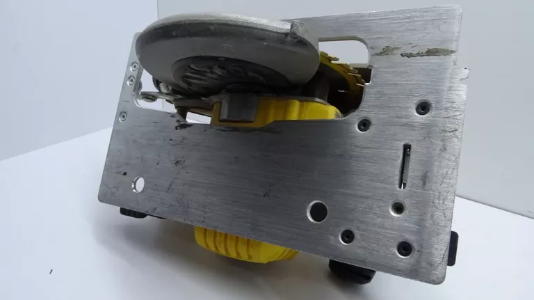 PIŁA TARCZOWA DEWALT DCS570 BRUSHLESS ZESTAW