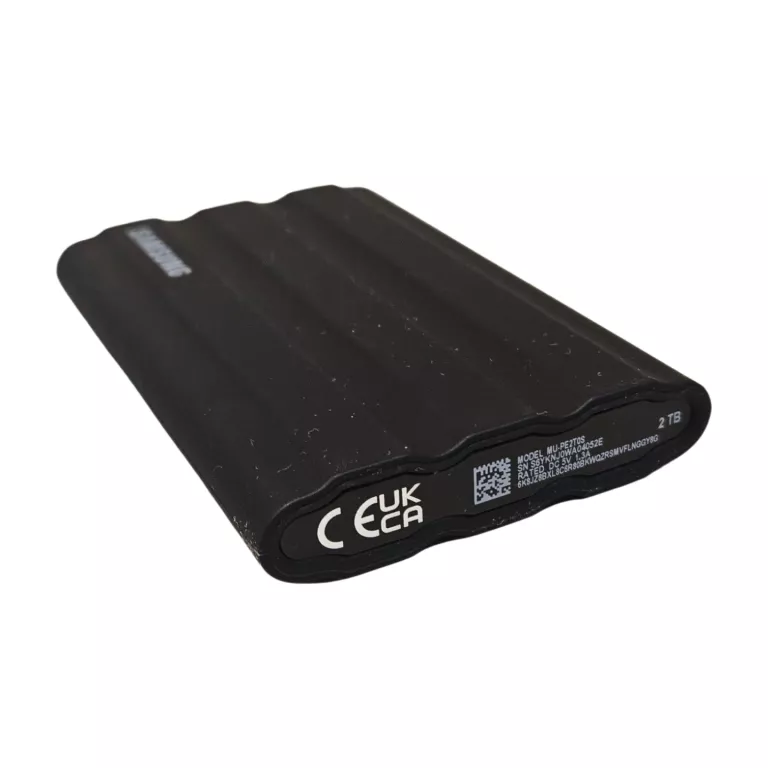 DYSK ZEWNĘTRZNY SSD SAMSUNG T7 SHIELD 2TB WODOODPORNY