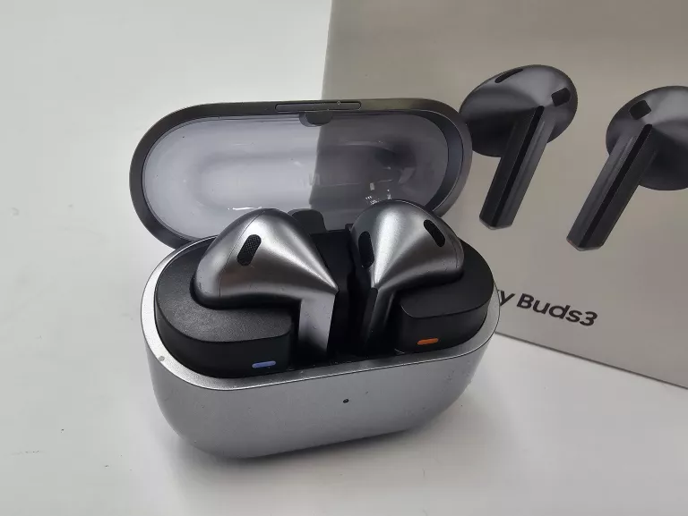 SLUCHAWKI SAMSUNG BUDS 3 KOMPLET