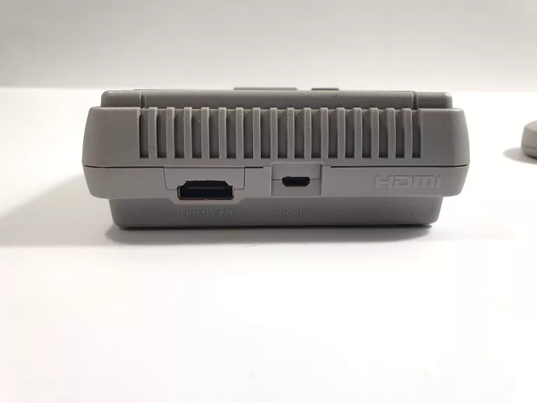 KONSOLA SNES CLASSIC MINI / SUPER NINTENDO CLASSIC CLV-301