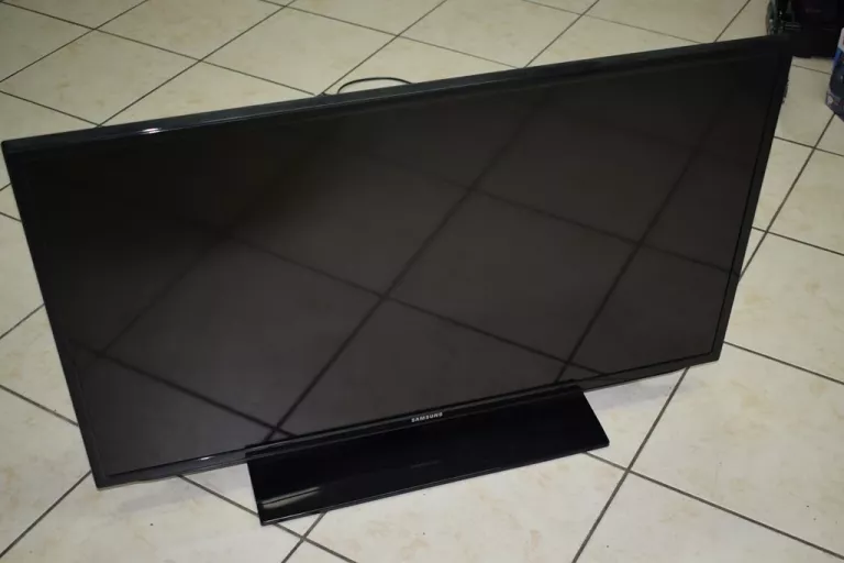 TELEWIZOR SAMSUNG UE40EH5450 40''