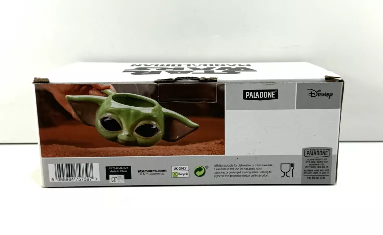 STAR WARS - MANDALORIAN THE CHILD (BABY YODA) 3D SHAPED MUG / KUBEK 3D