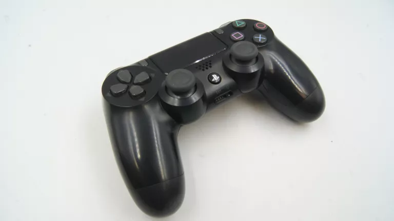 KONSOLA PLAYSTATION 4 SLIM 500GB +PAD +GRA FARMING SIMULATOR 22
