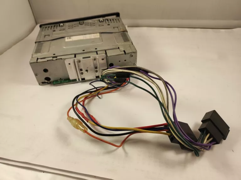 RADIO SAMOCHODOWE ALPINE UTE-81R