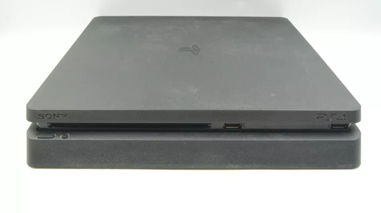 KONSOLA PLAYSTATION 4 SLIM 500GB +PAD +GRA FARMING SIMULATOR 22