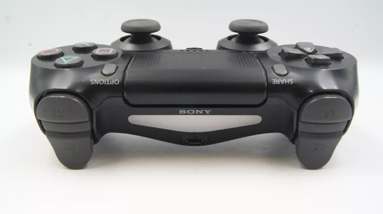 KONSOLA PLAYSTATION 4 SLIM 500GB +PAD +GRA FARMING SIMULATOR 22