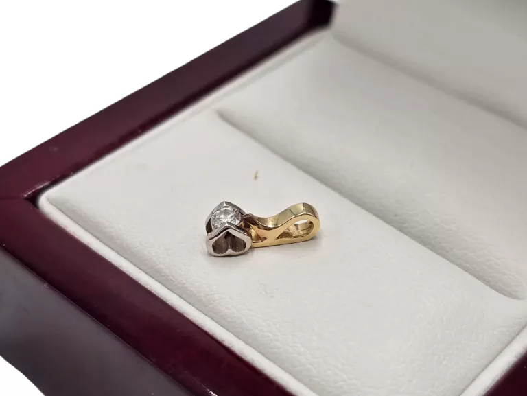 ŚLICZNA ZŁOTA ZAWIESZKA Z DIAMENTEM 0,08CT 0,43G 585 BRIJU