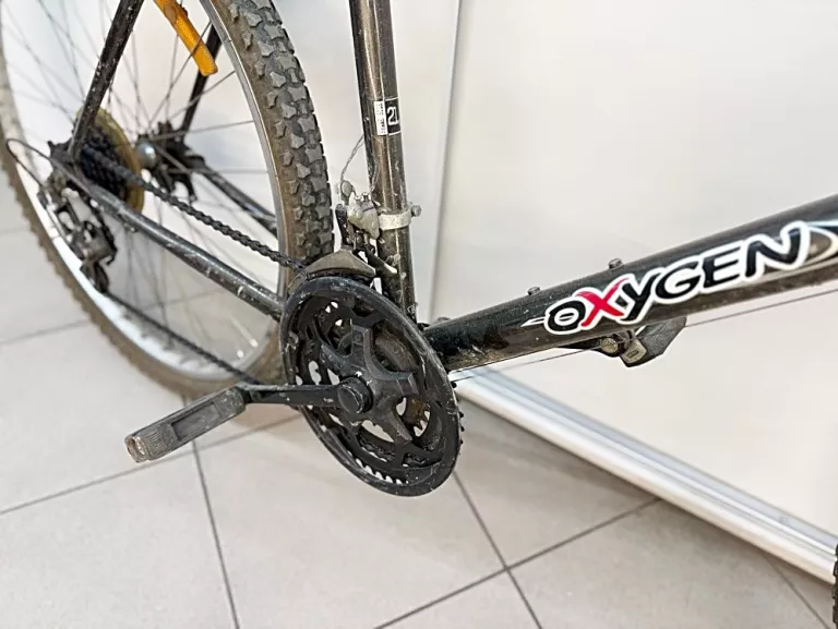 ROWER OXYGEN RACE CZARNO SREBRNY RAMA 21,5 '' KOŁA 26''