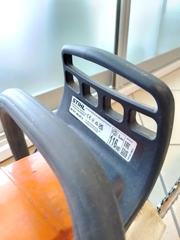 PIŁA SPALINOWA STIHL MS251 06.2024