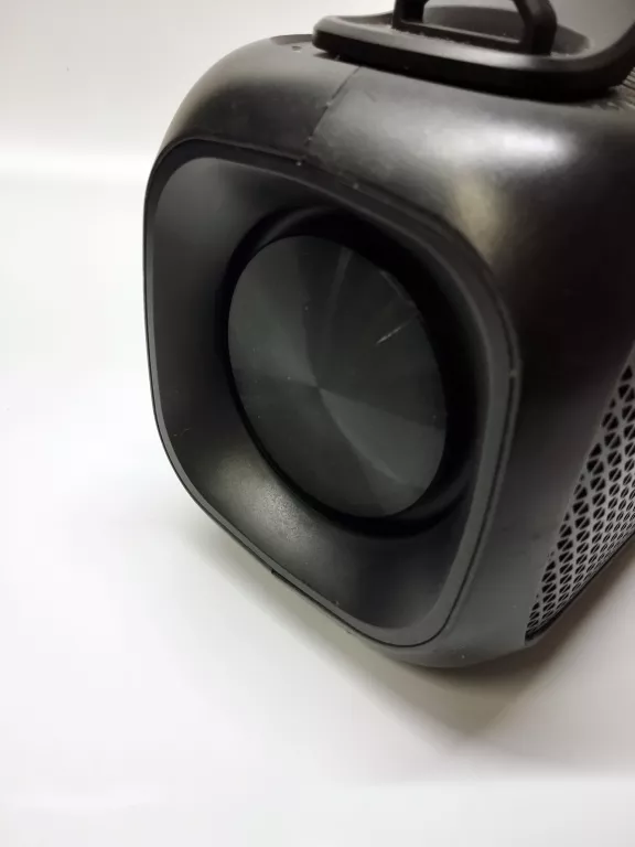 GŁOŚNIK BLUETOOTH MANTA SPK216