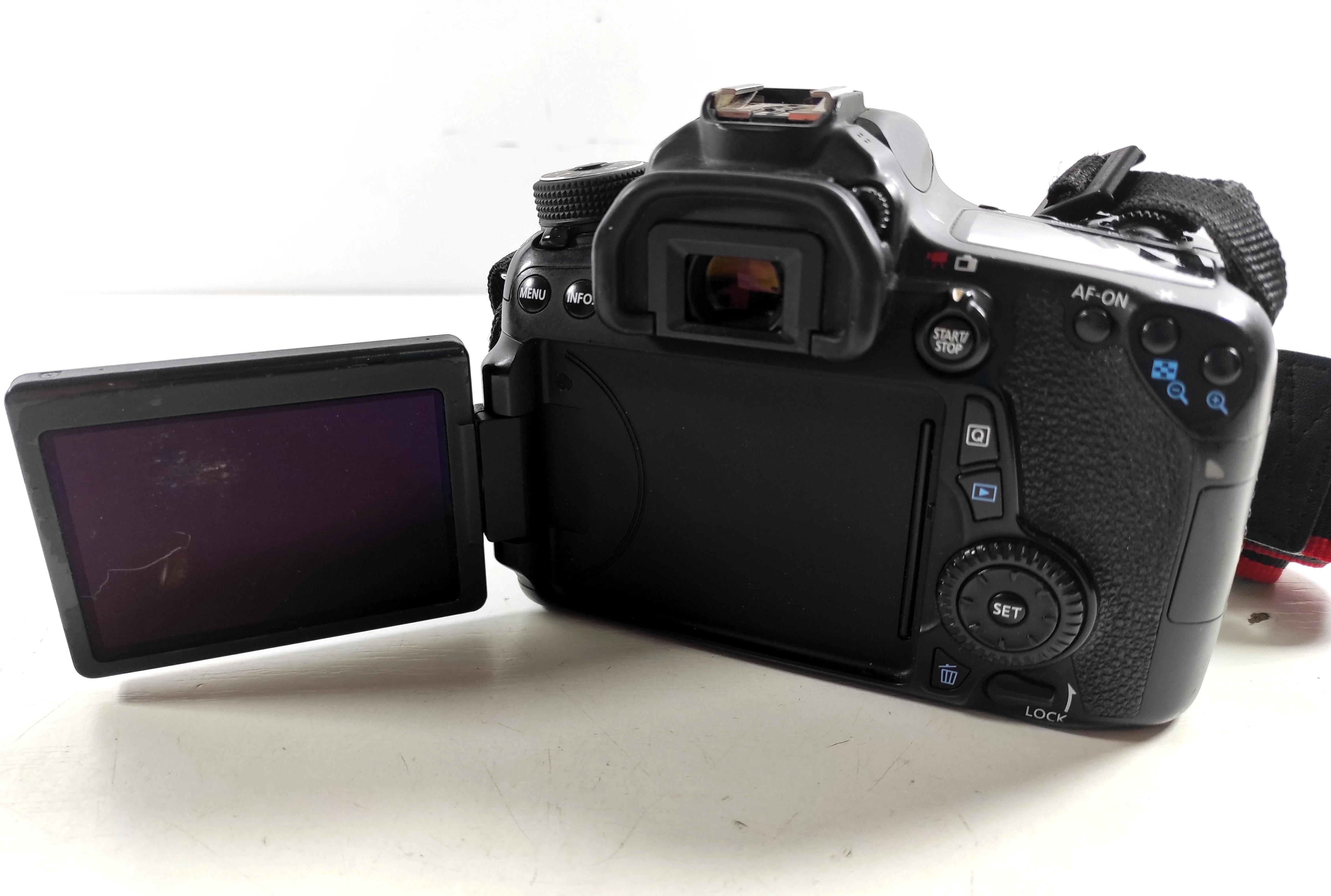 aparat-cyfrowy-canon-eos-70d-obiektyw-ladowarka-jakosc-video-206962-228950