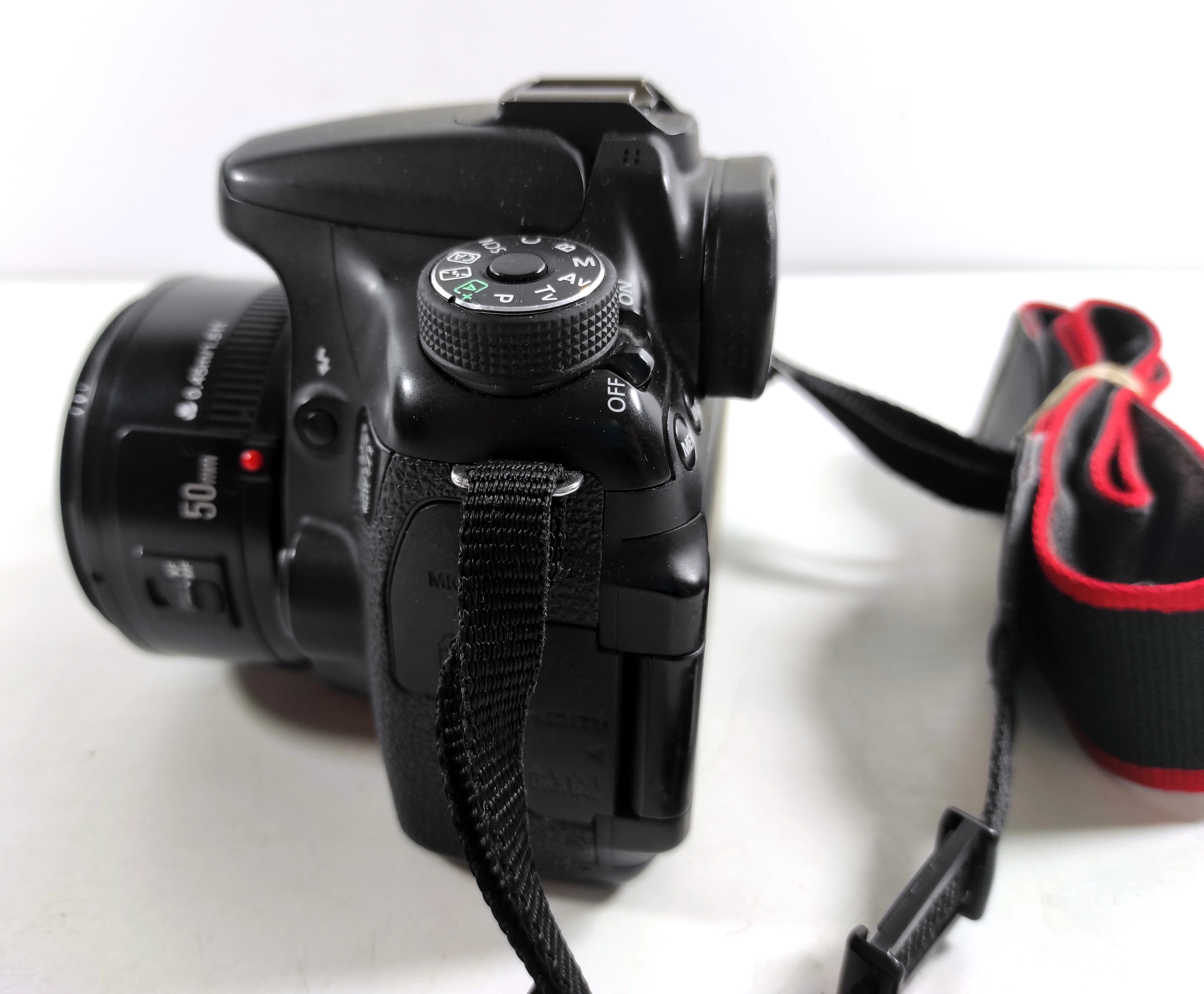 aparat-cyfrowy-canon-eos-70d-obiektyw-ladowarka-w-zestawie-814-1