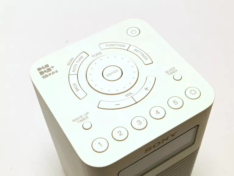 RADIO SONY XDR-V20D