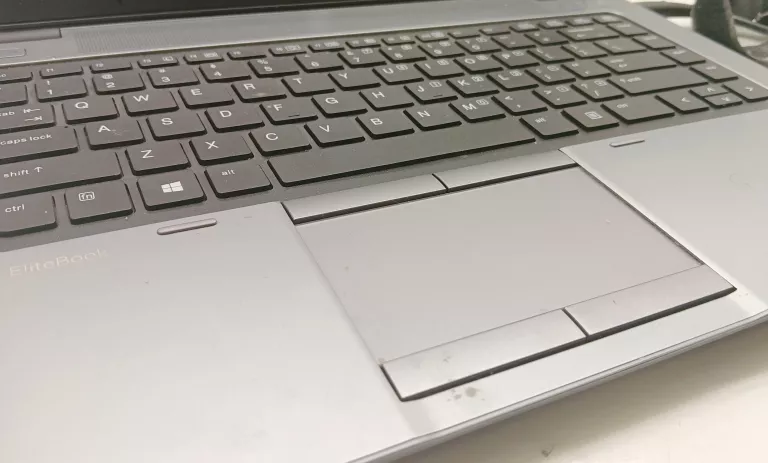 HP ELITEBOOK 745G2 AMD A8 PRO-7150B R5/8GB/268GB/WIN11PRO +ZASILACZ !OPIS!