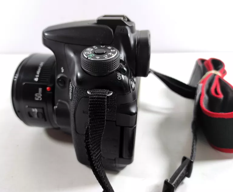 aparat-cyfrowy-canon-eos-70d-obiektyw-ladowarka-w-zestawie-814-1