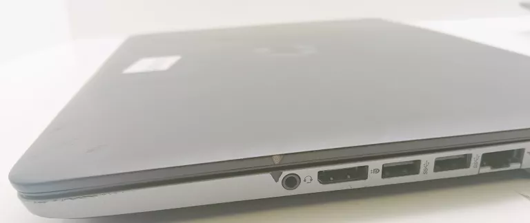 HP ELITEBOOK 745G2 AMD A8 PRO-7150B R5/8GB/268GB/WIN11PRO +ZASILACZ !OPIS!