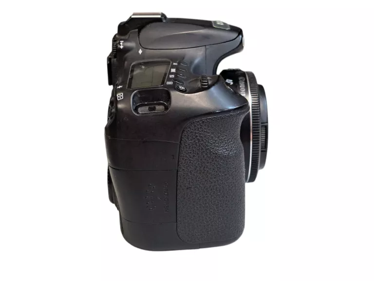 LUSTZANKA CYFROWA CANON EOS 60D + OB.CANON LENS EF 40MM 1:2.8 STM