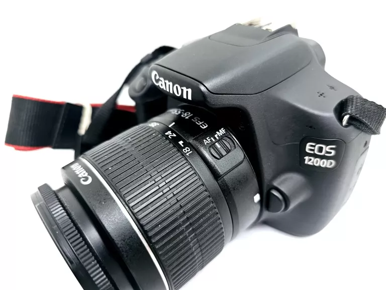 APARAT CANON EOS 1200D + OBIEKTWY CANON 18-55MM