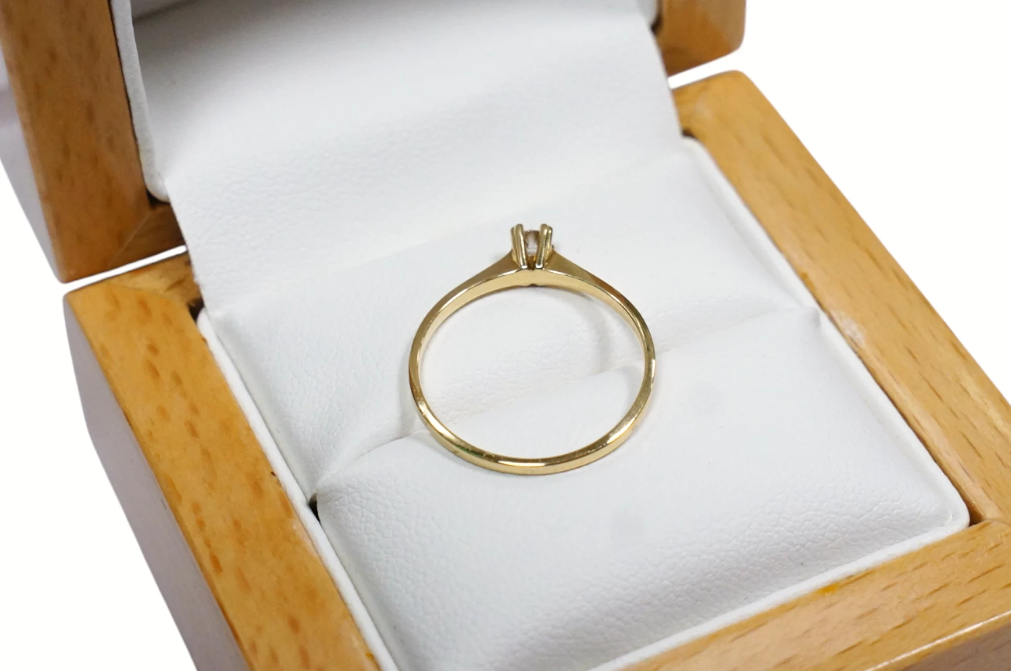 zloty-piescionek-z-diamentem-pr585-14k-r11-kamien-17088-8388608