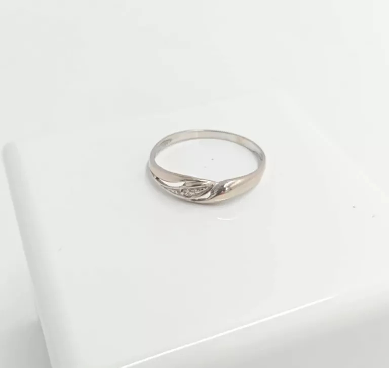 zloty-pierscionek-biale-zloto-z-diamentem-p585-rozmiarsrednica-wew-mm-372-18