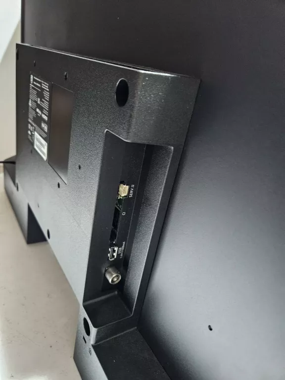 TELEWIZOR PHILIPS 32PHS5527 32" LED DVB-T2/HEVC/H.265