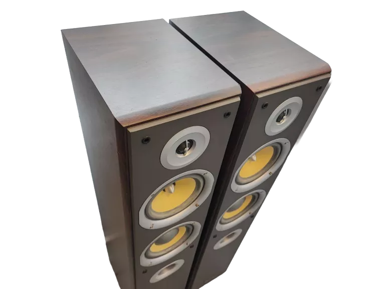 ZESTAW KOLUMN M-AUDIO HTS-700MKII *OPIS*