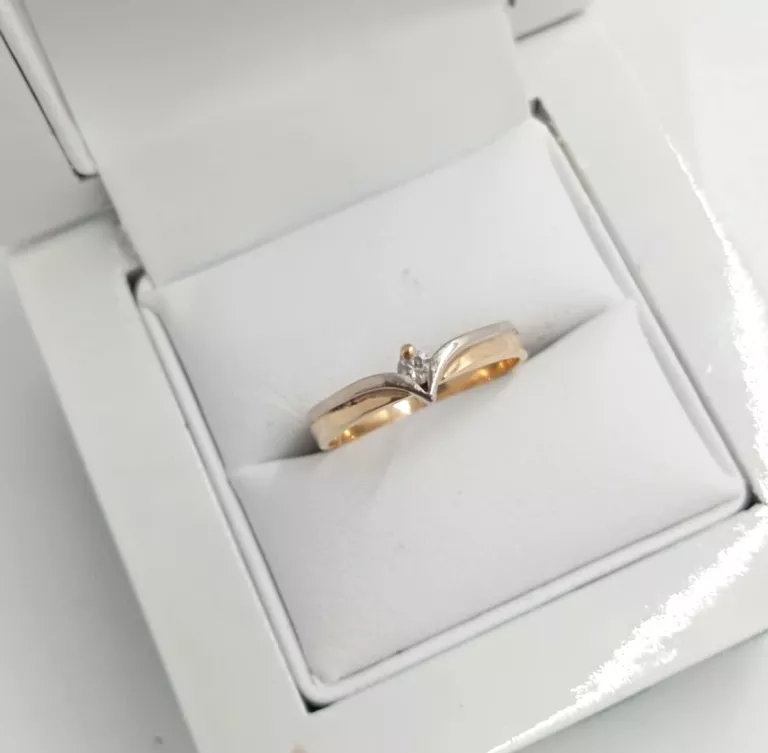 zloty-pierscionek-z-brylantem-p585-kolor-249512-1647414