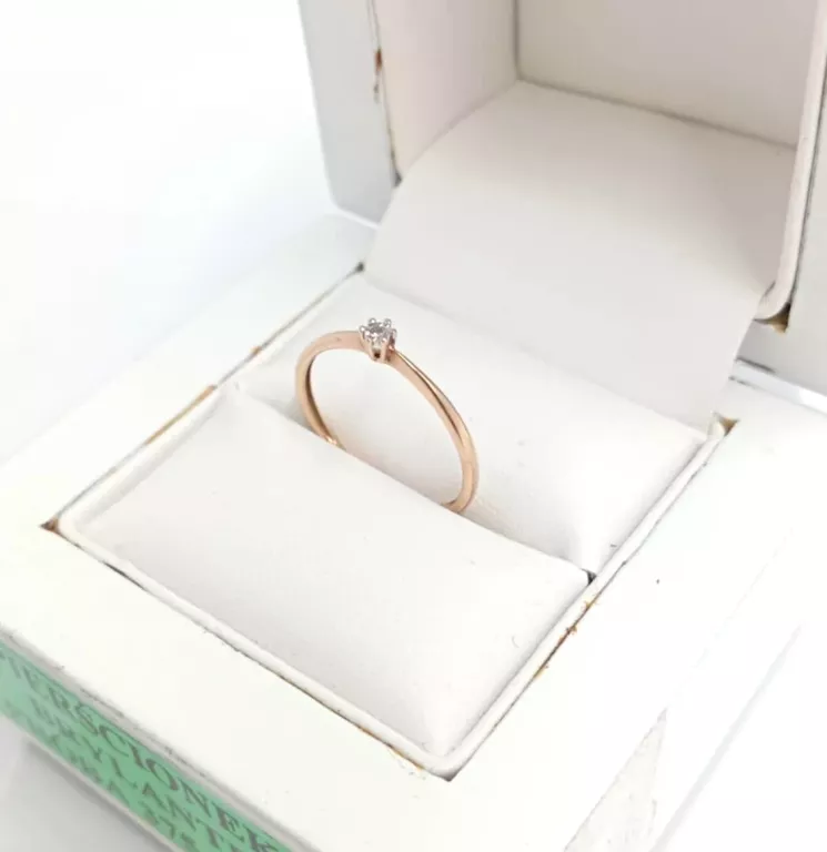 zloty-pierscionek-z-brylantem-p375-kolor-dominujacy-205826-1081899