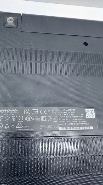 LAPTOP LENOVO 80QW WINDOWS 10 4GB RAM